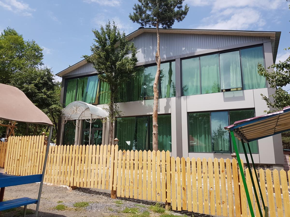 Jrahars Resort Севан Екстериор снимка